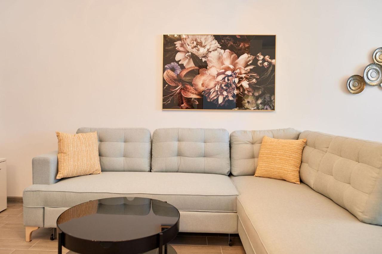 Mimosa Luxury Apartment 161 Spa N Pool Beach Resort Năvodari Kültér fotó